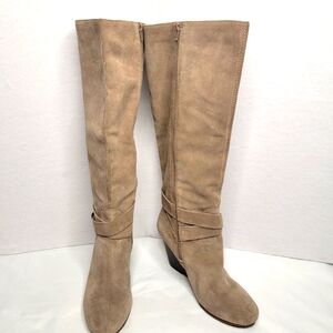 Sole Society Oatmeal Suede Knee-High Wedge Boots Size 12‎